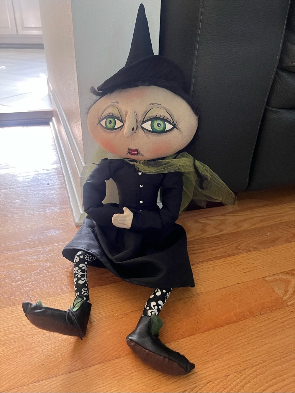 Joe Spencer Xanzabelle Witch Halloween